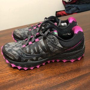 Saucony Women's 10 Peregrine 7 Trail Shoes Worn 2x
